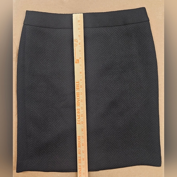0012 Banana Republic Textured Pencil Skirt Black Fall Formal Office Boss Size 12 - Picture 11 of 12